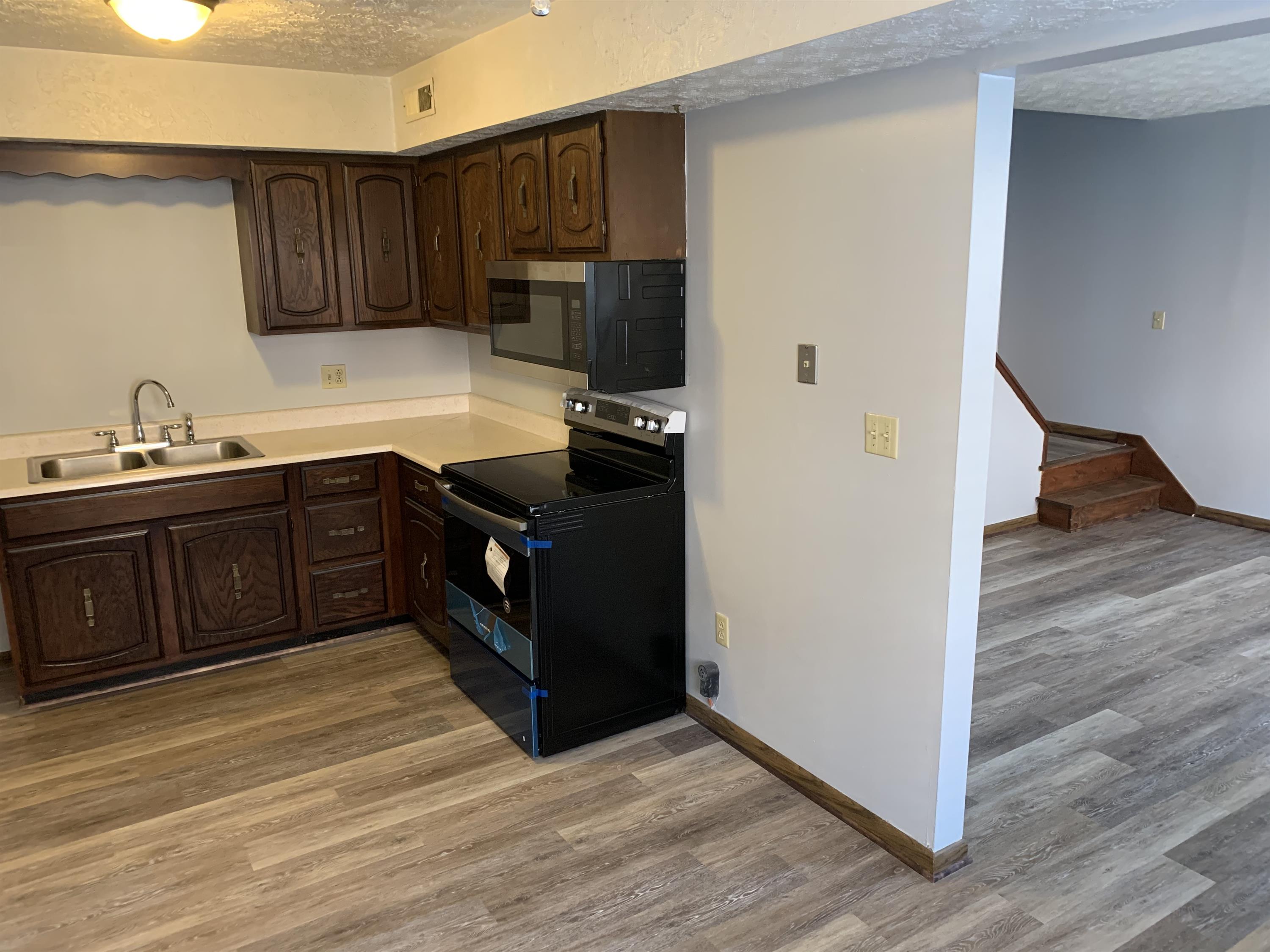 6450 Farmdale Road - 11